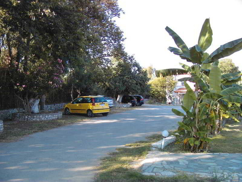Banana Place Aparthotel Zacharo Exterior foto